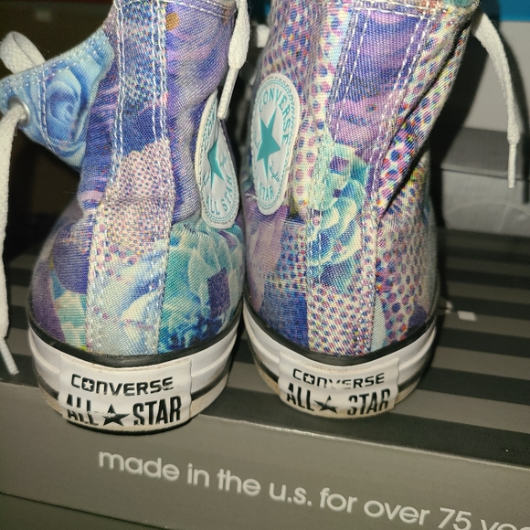 High Top Converse - Picture 2 of 5